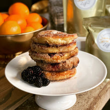 Load image into Gallery viewer, Crispy Cinnamon Doughnut Pancake Mix!
