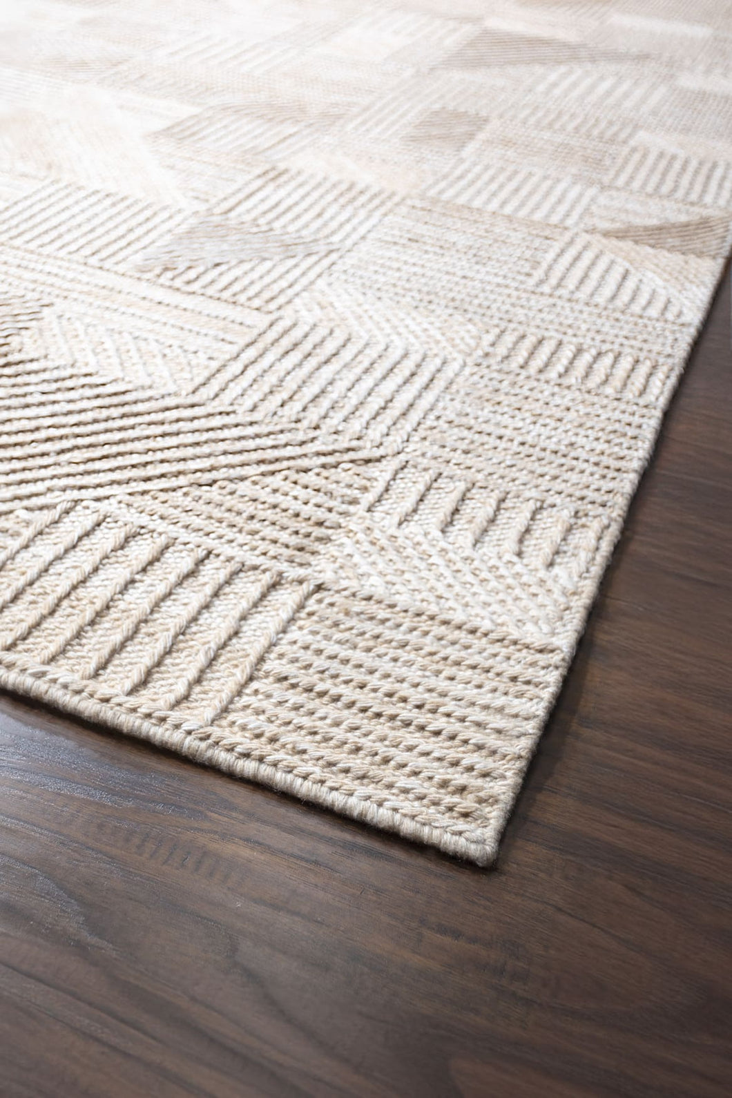 8x11 Benchmark Wheat Rug