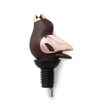 Load image into Gallery viewer, Chirpy Top Wine Pourer, Brown/Copper
