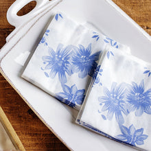Load image into Gallery viewer, Vietri Papersoft Guest Towels, Assorted
