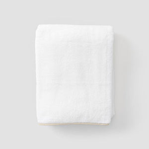 Weezie Signature Bath Towel, Sand on White