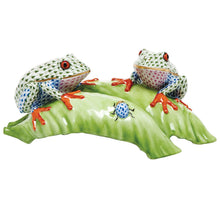 Load image into Gallery viewer, PREORDER Herend Tree Frogs on Leaf
