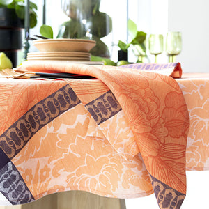 Le Jacquard Tablecloth Escapade Tropical Orange