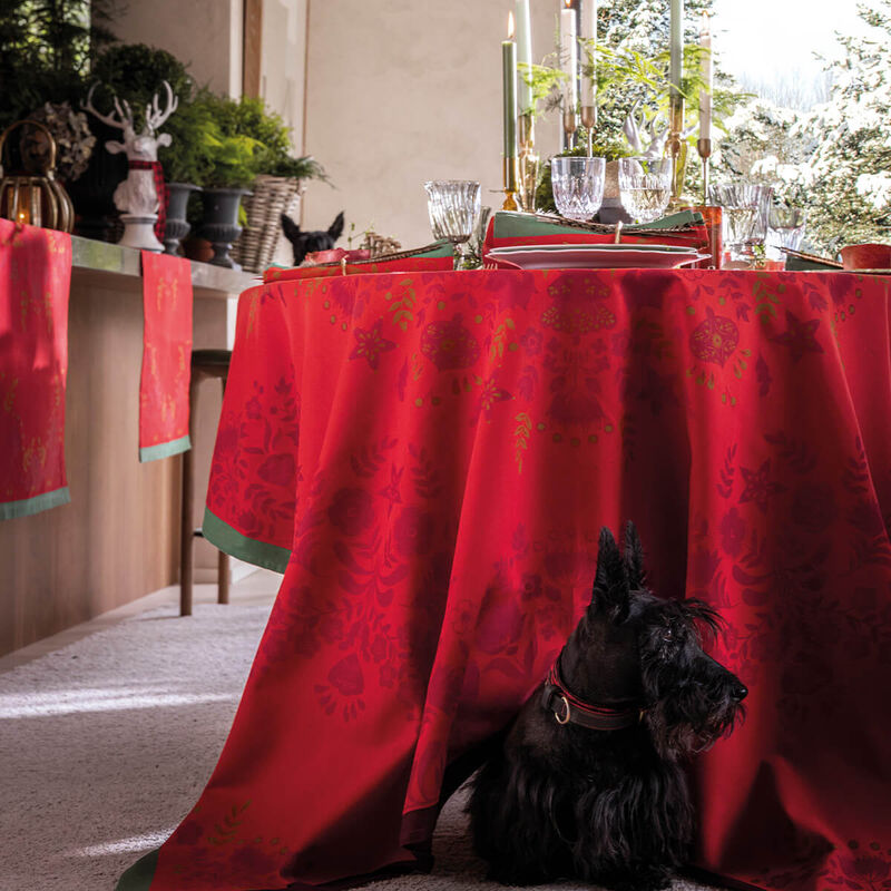 Le Jacquard Tablecloth Feerie Red, 69x69