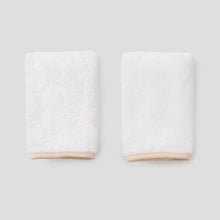 Load image into Gallery viewer, Weezie Signature Washcloths, Sand on White
