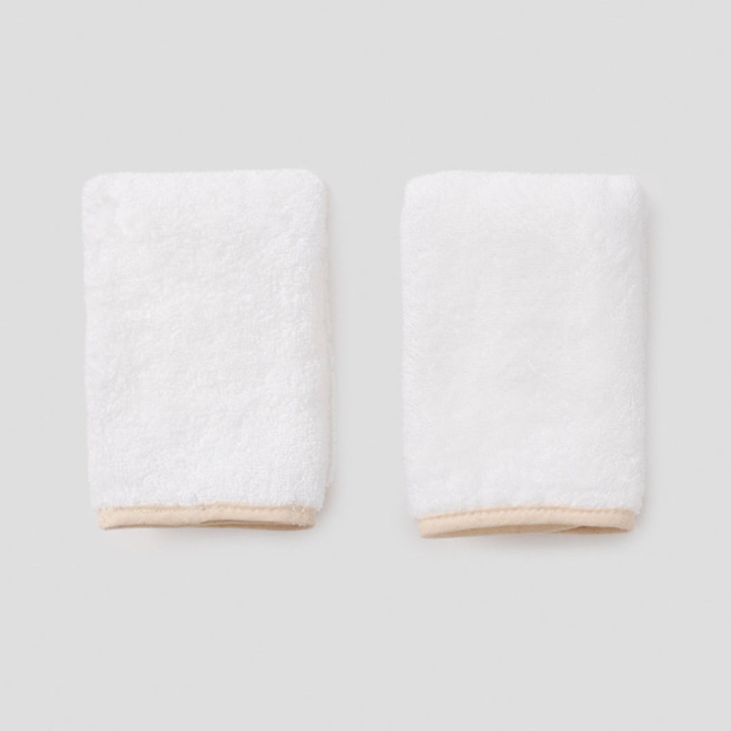 Weezie Signature Washcloths, Sand on White