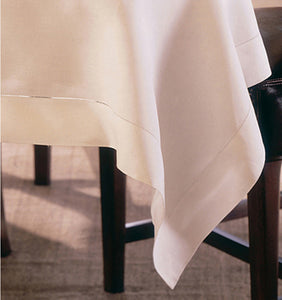 Sferra Classico 90" Square Tablecloth